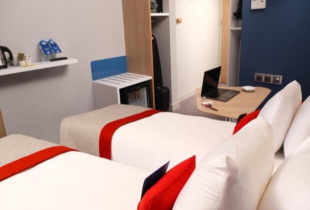Holiday Inn Express İstanbul Ataköy Metro Otel - Görsel 26