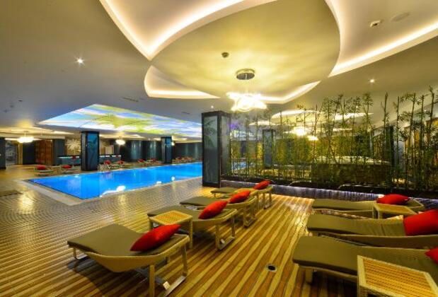 Azura Deluxe Resort & Spa Hotel - Görsel 30