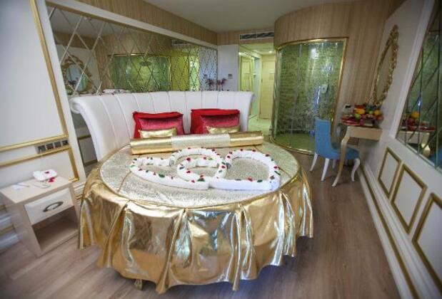 Azura Deluxe Resort & Spa Hotel - Görsel 16