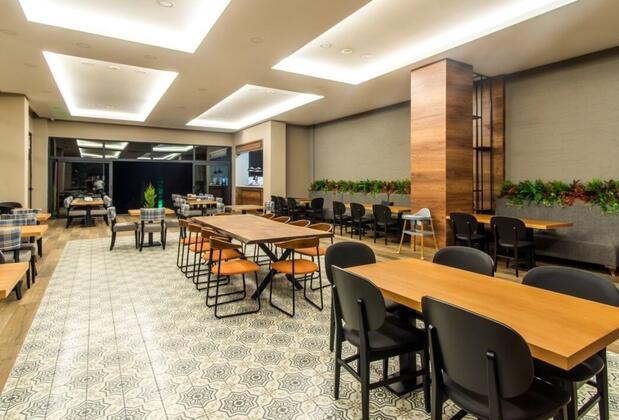 Maia Luxury Beach Hotel & Spa - Görsel 11