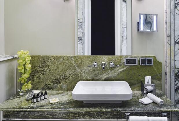 The Bank Hotel İstanbul - Görsel 39