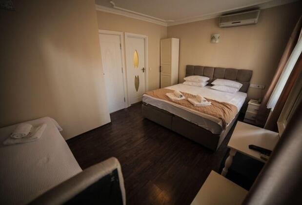 Hotel Rose Bouquets - Görsel 13