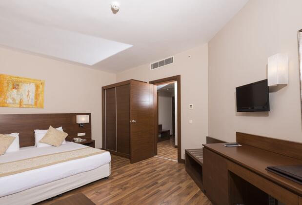 Roma Beach Resort & Spa Side - Görsel 5