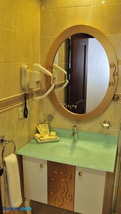 The Magnaura Palace Hotel - Görsel 12