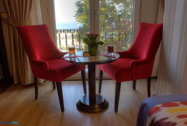 The Magnaura Palace Hotel - Görsel 8