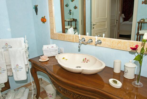 Swan Lake Butik Otel - Görsel 12