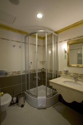 Maywood Hotel - Görsel 22