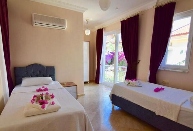 Sunset Beach Villas Apartments - Görsel 12