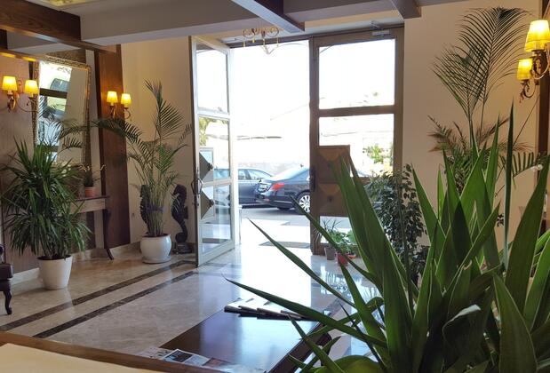 Azure Vista Suites & Residence - Görsel 8