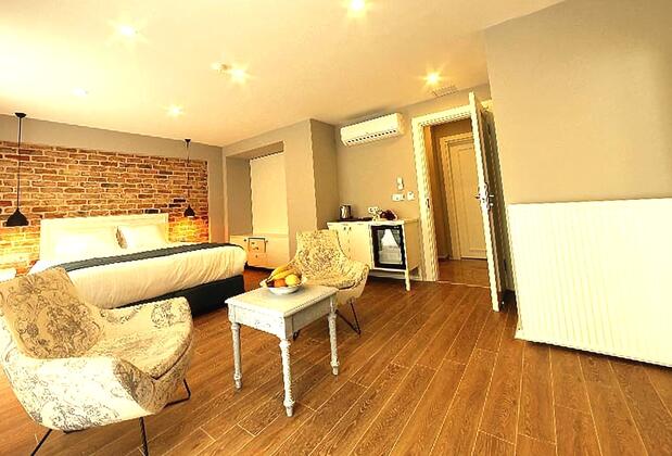 Santa Lucia Suites - Görsel 9