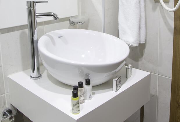 Golden Rain Hotel - Görsel 15