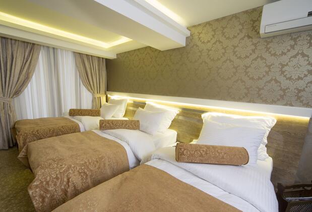 Golden Rain Hotel - Görsel 12