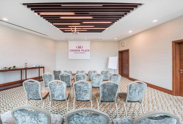 Crowne Plaza İstanbul Oryapark - Görsel 15