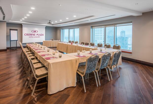Crowne Plaza İstanbul Oryapark - Görsel 14