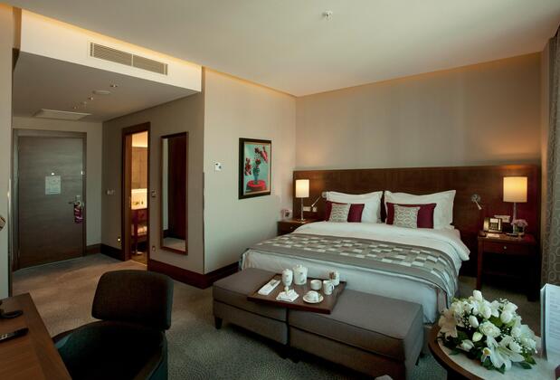 Crowne Plaza İstanbul Oryapark - Görsel 22