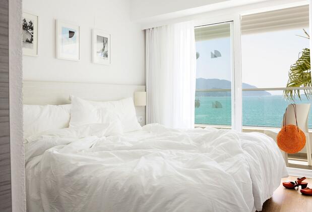 The Beachfront Hotel - Görsel 19