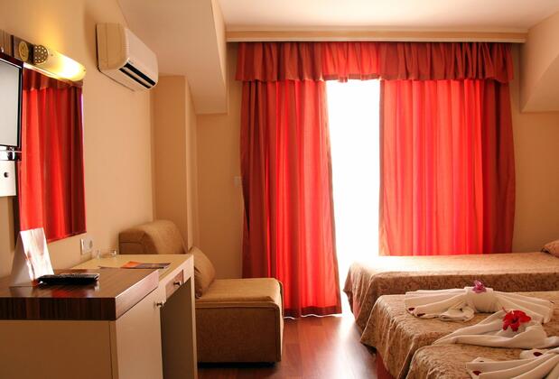 Lims Bona Dea Beach Hotel - Görsel 19