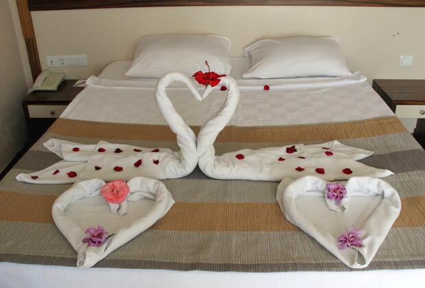 Lims Bona Dea Beach Hotel - Görsel 22