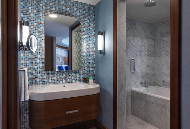 Renaissance İzmir Hotel - Görsel 28