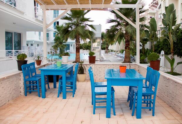 Hun Club - Görsel 11