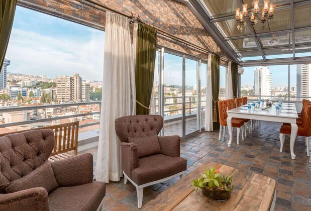 Ramada by Wyndham Tire - Görsel 25