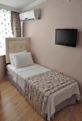 Huxley Hotel and Aparts Old City - Görsel 48