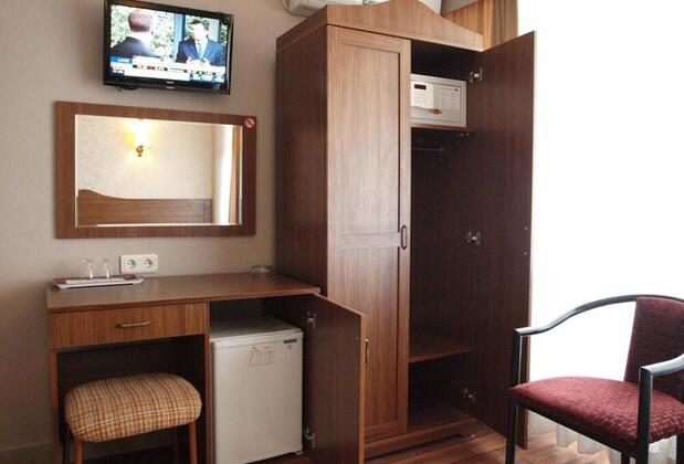 Hotel Nezih İstanbul - Görsel 11