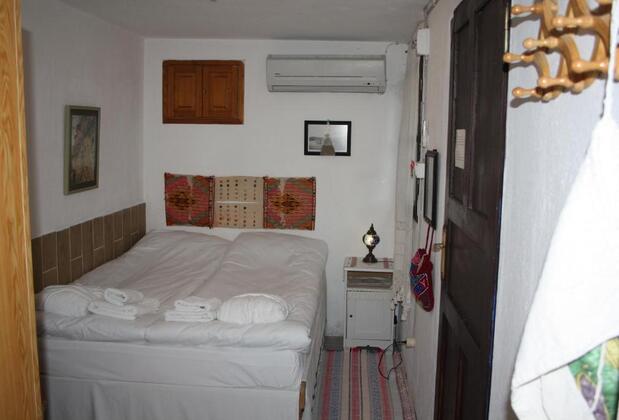 İstanbul Pansiyon Ayvalık - Görsel 3