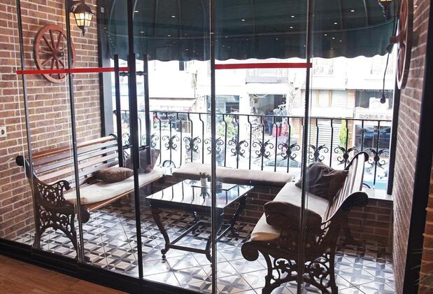 Black Bird Hotel - Görsel 5