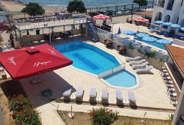 One More Day Hotel - Görsel 11