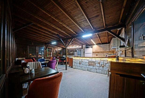 Castle Cave Hotel - Görsel 5