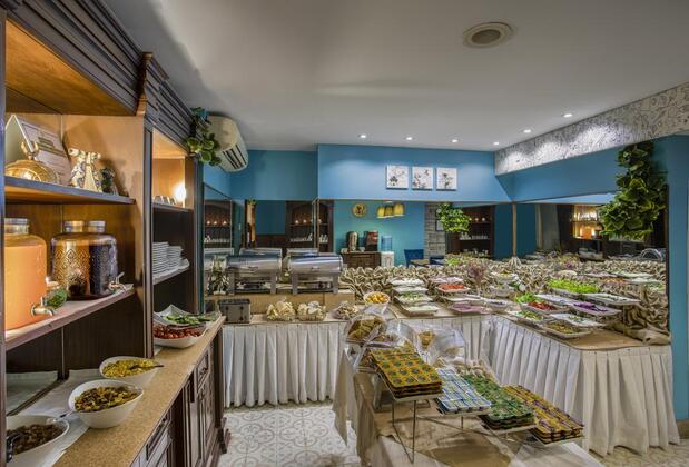 Raymond Blue Hotel - Görsel 12