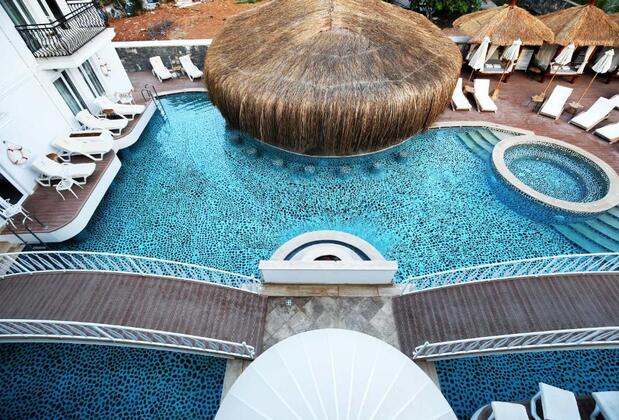 The Pine Hill Hotel & Suites - Görsel 12