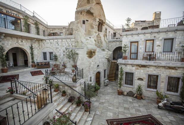 Zara Cave Hotel - Görsel 32