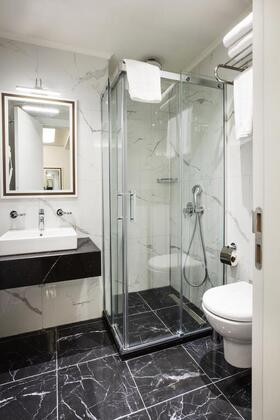 The Newport Hotel - Görsel 11