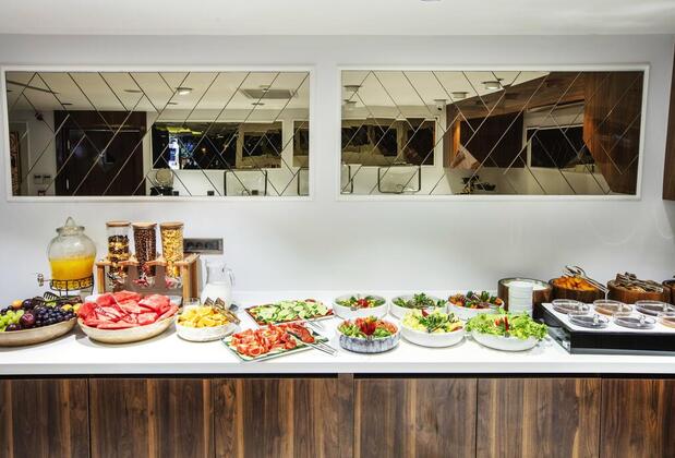 The Newport Hotel - Görsel 6