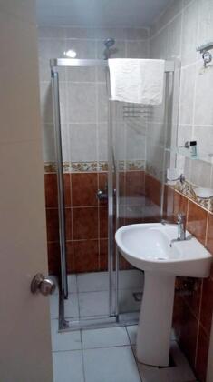 Lily Family Apart - Görsel 10