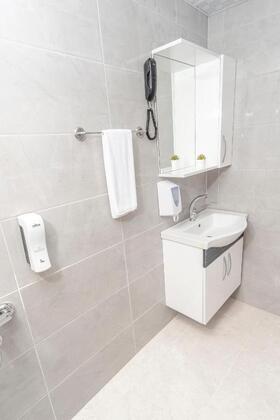 The Breeze Hotel - Görsel 16