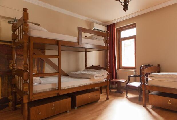 Chambers Of The Boheme - Görsel 18