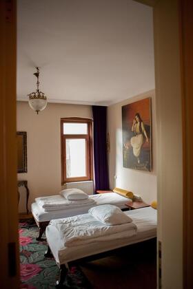 Chambers Of The Boheme - Görsel 30