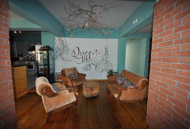 Queen Bee Hotel - Görsel 9