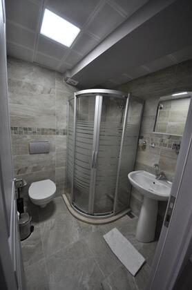 Queen Bee Hotel - Görsel 39