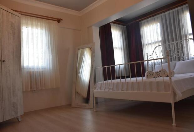 Queen Bee Hotel - Görsel 29