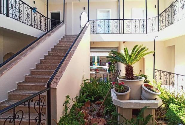 Bronze Hotel - Görsel 3