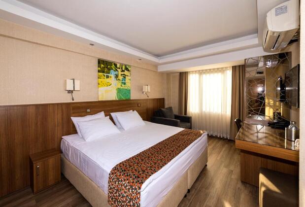 B Guest Hotel - Görsel 10