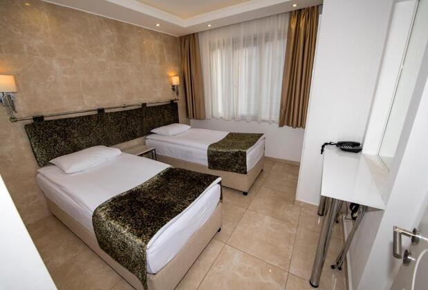 B Guest Hotel - Görsel 13