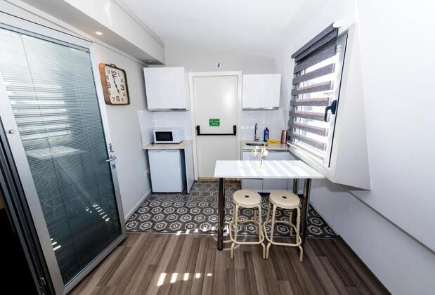 B Guest Hotel - Görsel 9