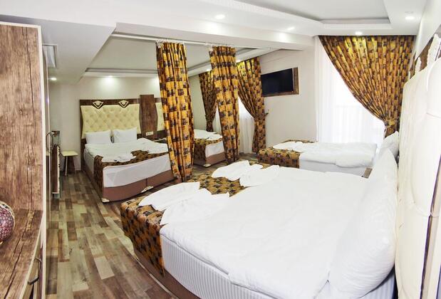 The Queen Hotel - Görsel 26