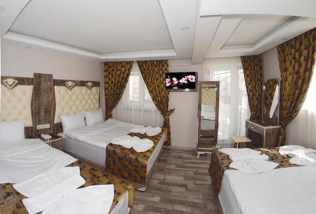 The Queen Hotel - Görsel 31