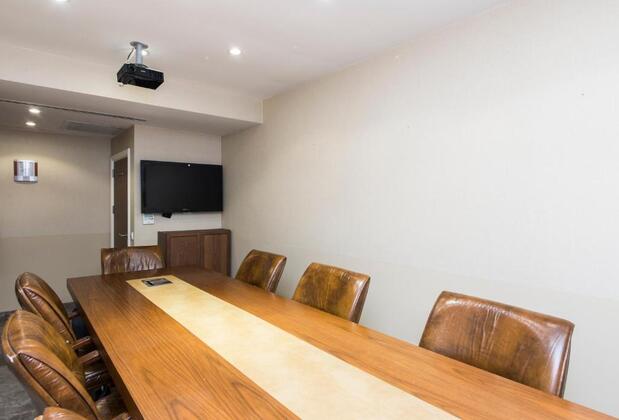 Aston Hotel - Görsel 5